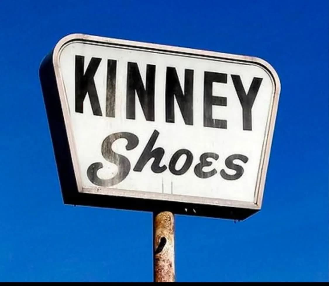 Kinney Shoes, 1975